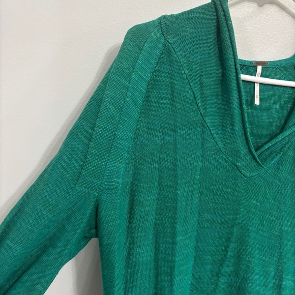Free People Optimistic Green Side Tie Knit V-Neck Pullover Hoodie small - Picture 5 of 11